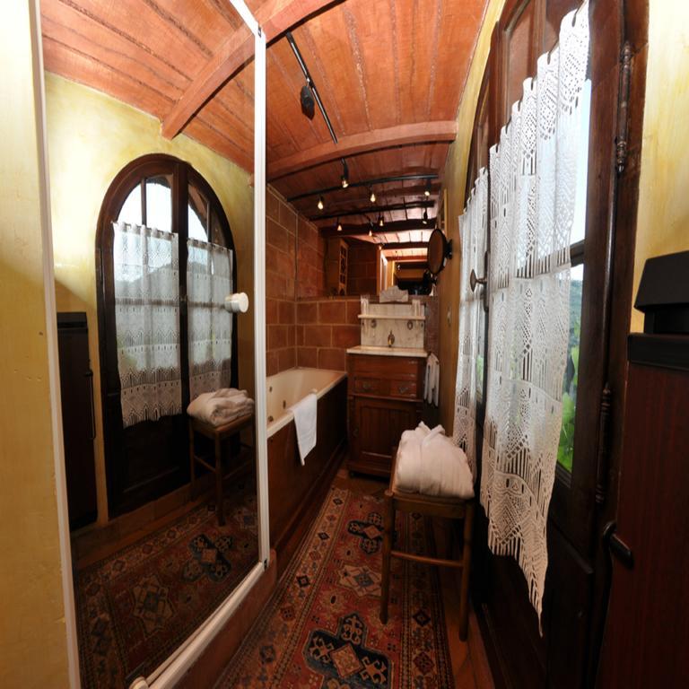 Chateau Hotel La Vignette Haute Auribeau-sur-Siagne Ngoại thất bức ảnh