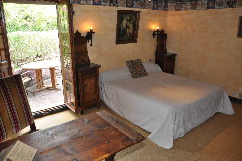 Chateau Hotel La Vignette Haute Auribeau-sur-Siagne Ngoại thất bức ảnh